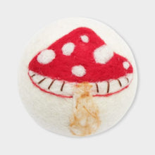 Load image into Gallery viewer, Eco Max Dryer Balls
